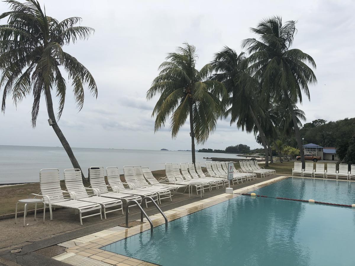 Mieqa@TheRegencyTanjungTuan  Port Dickson Extérieur photo