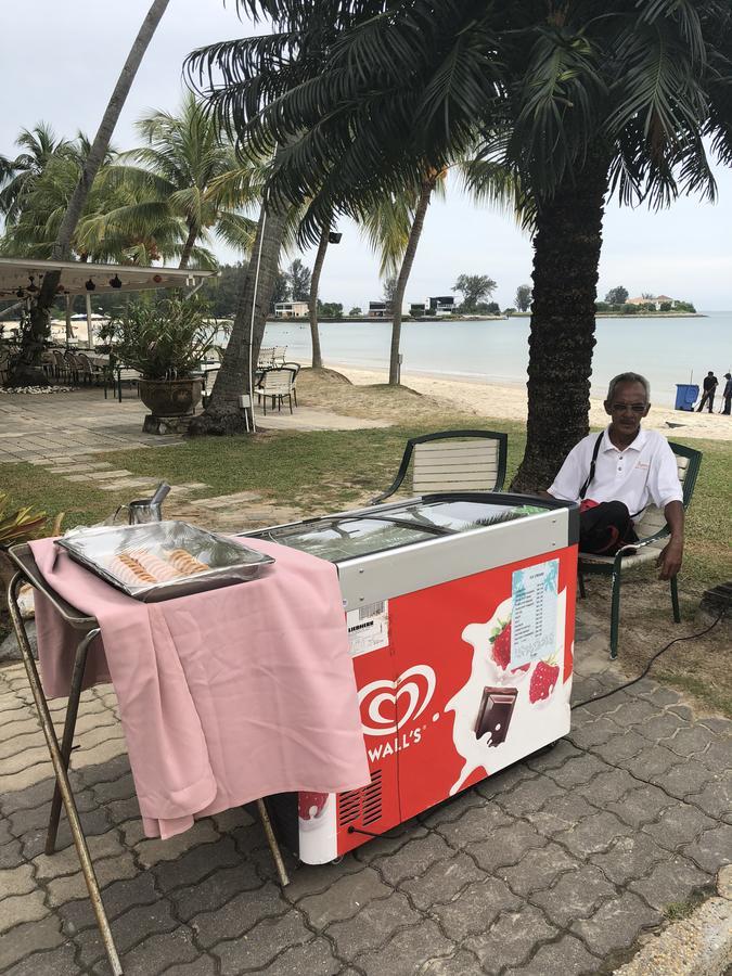 Mieqa@TheRegencyTanjungTuan  Port Dickson Extérieur photo
